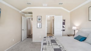 Chino Dr-L1010-034.jpg