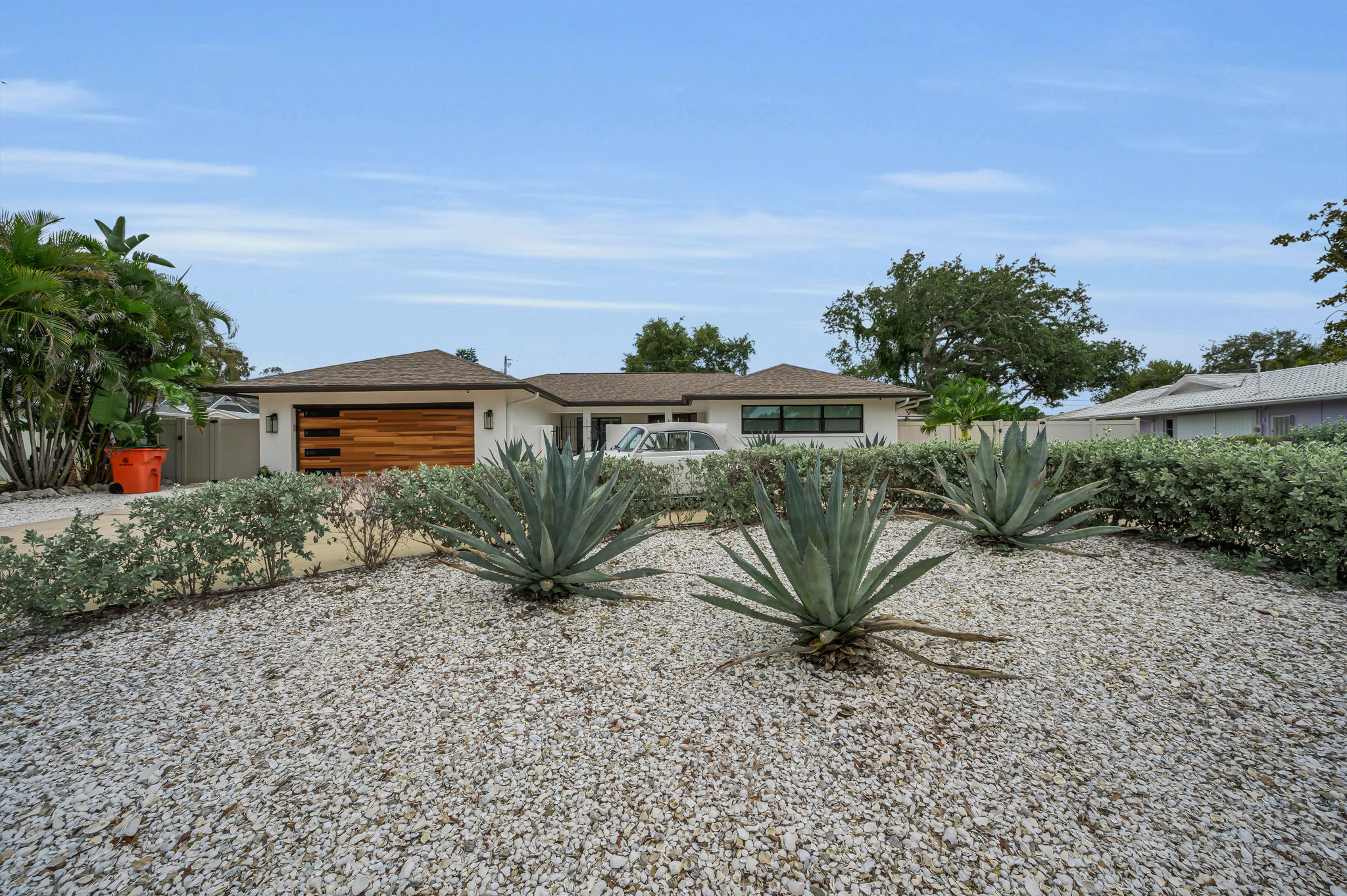 Front Exterior6