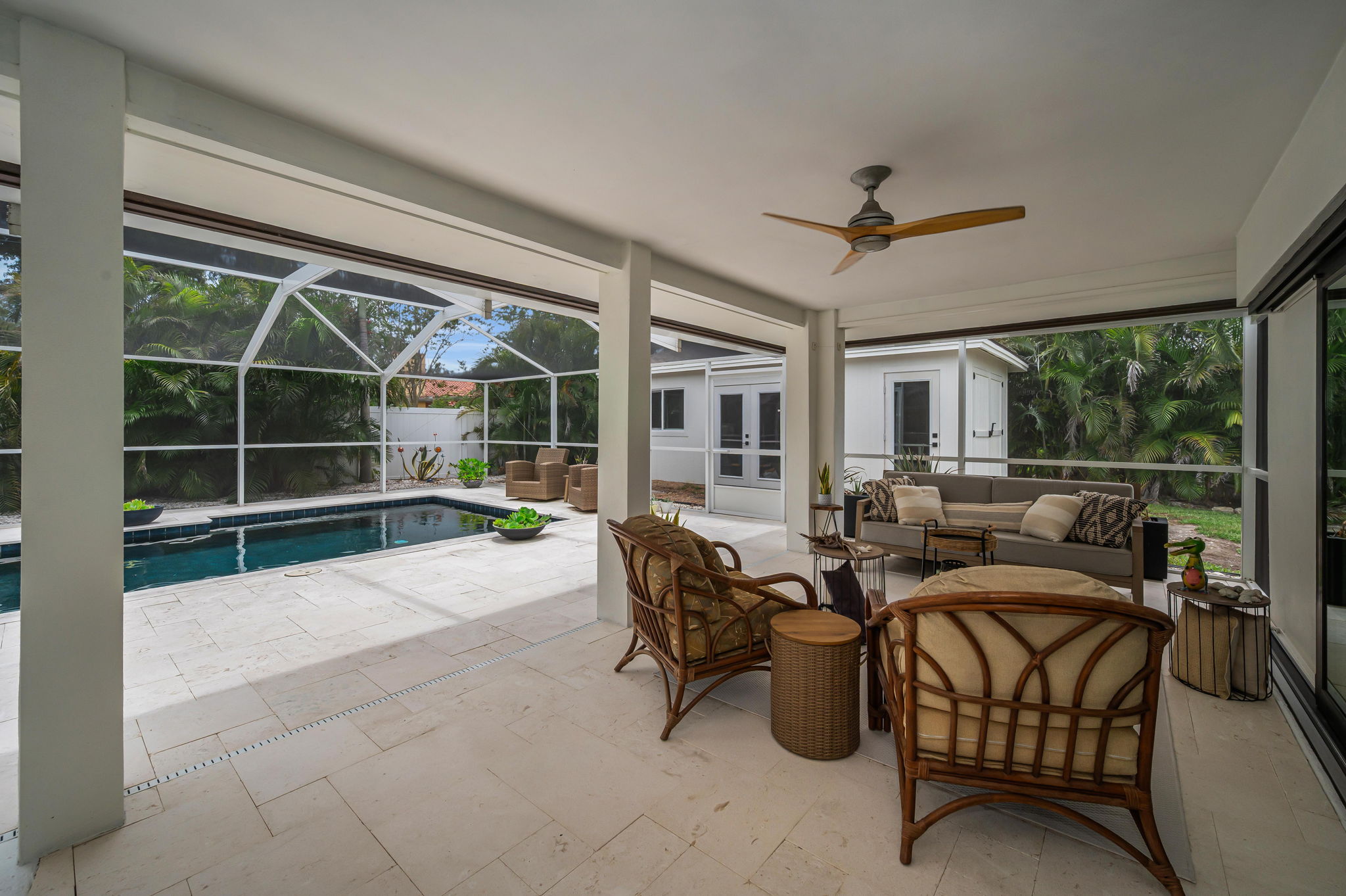 Lanai3