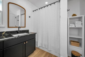 Bathroom2a
