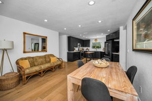 Dining Room3