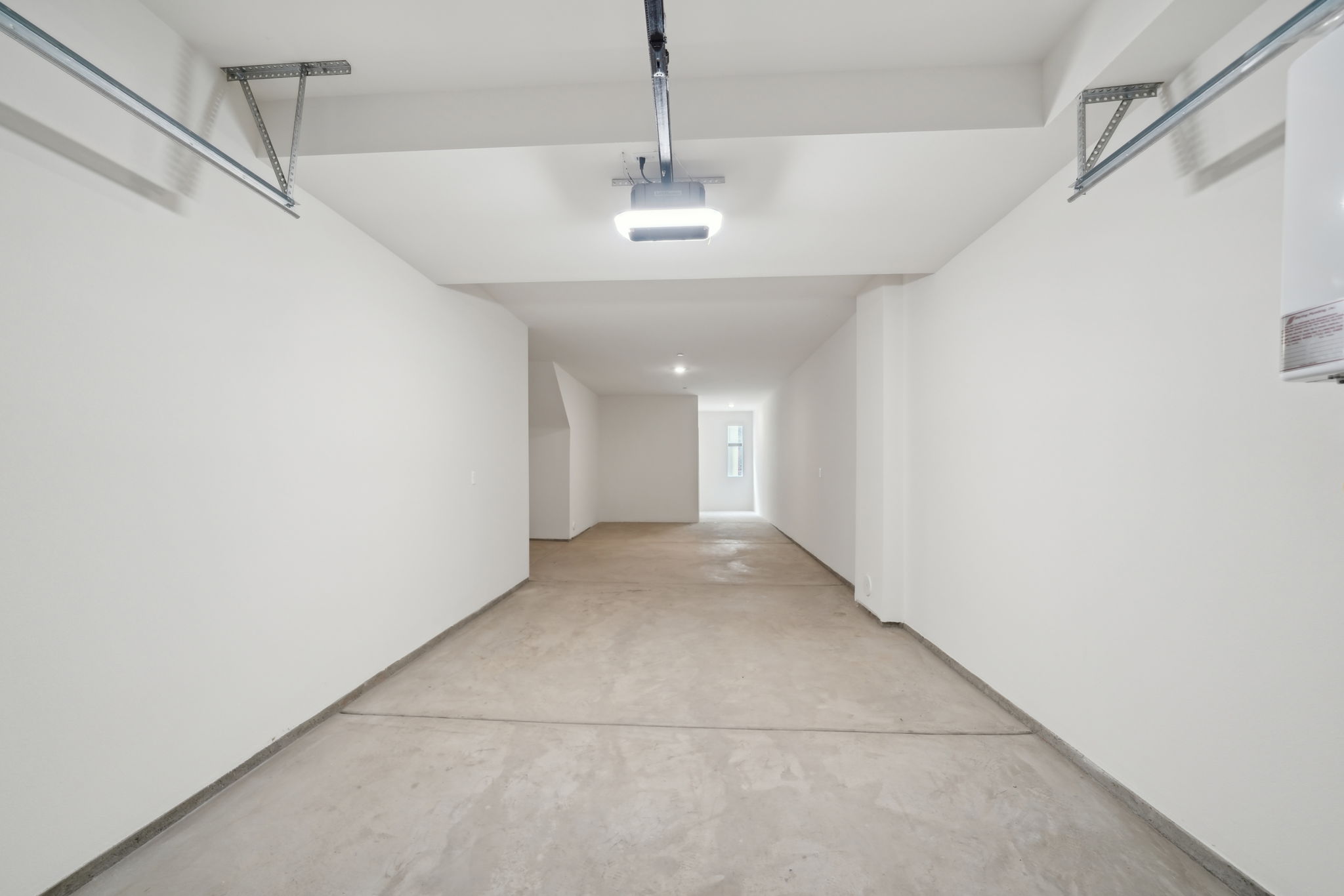 SoCal - Stratus - 1452 Stratus Dr, Pomona, CA 91768 - 044