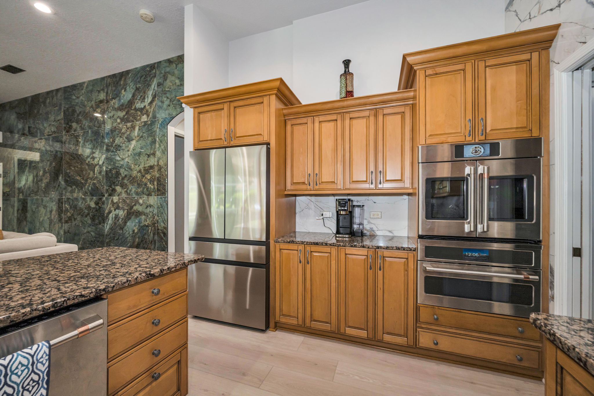 Kitchen 8