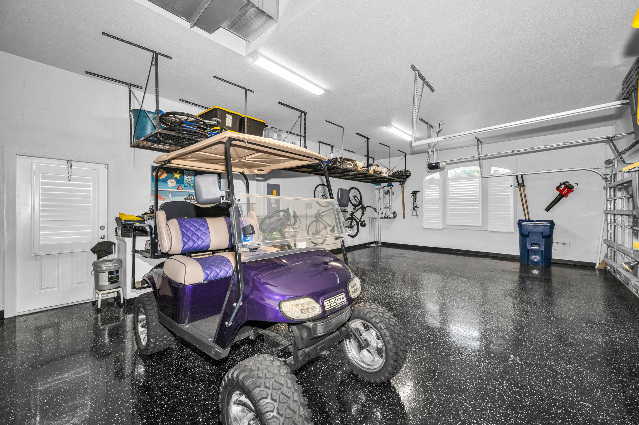 Garage 1