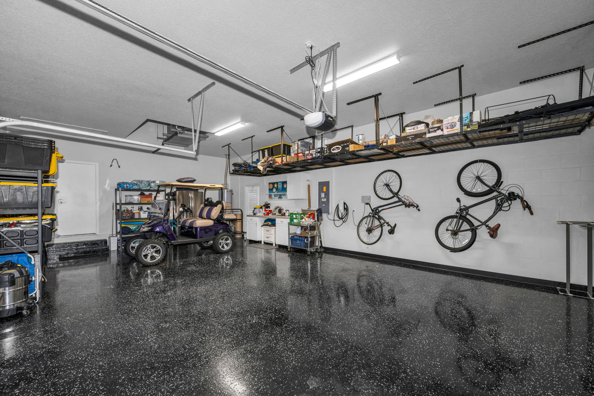 Garage 2