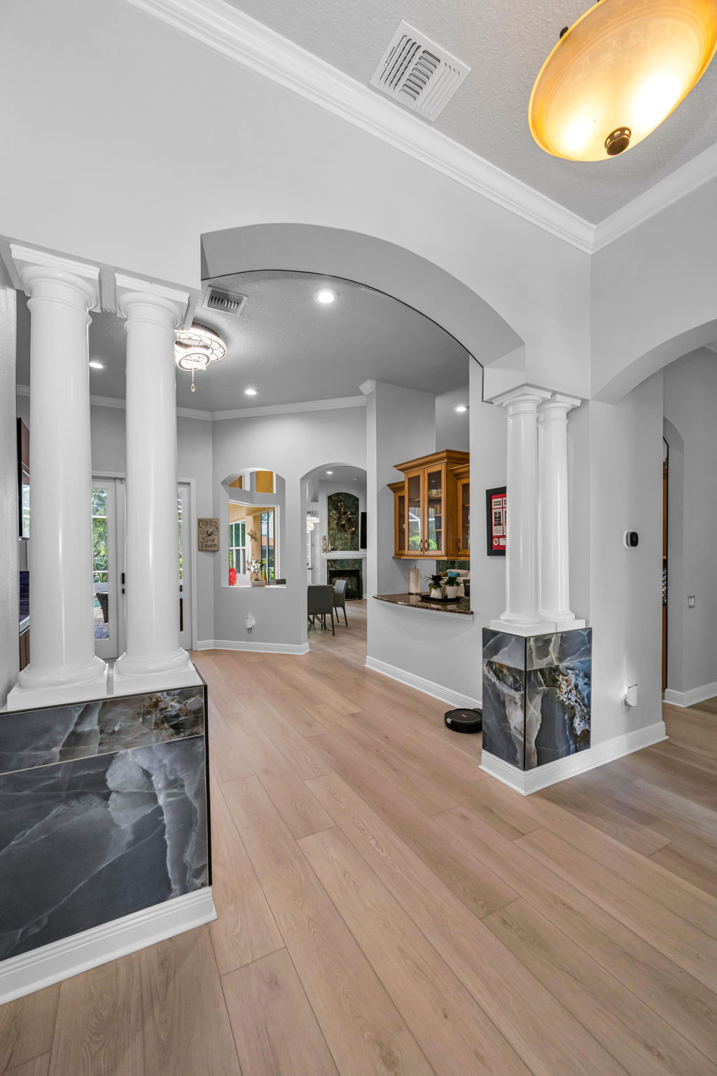 Foyer 1