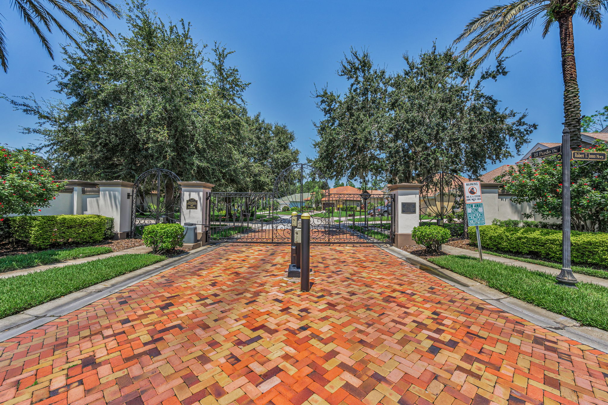 Salano Gated Entry7