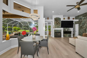 Kitchen Eat-In 1