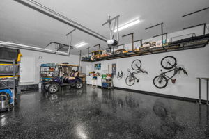 Garage 2
