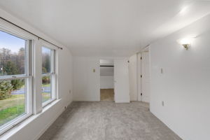  Photo 35