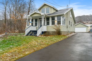  Photo 47