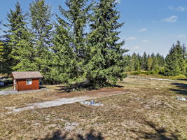 1st building site with utilities & RV hookup
