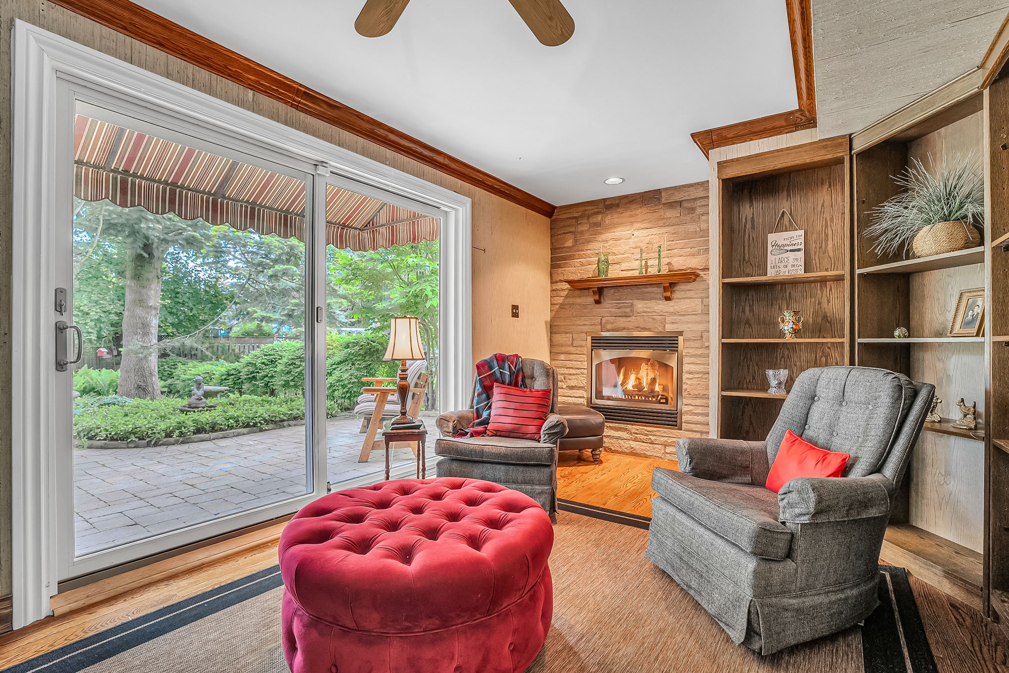 24-family room1