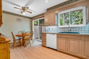 18-kitchen1