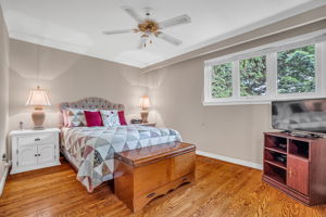 30-primary bedroom1