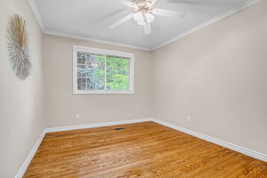 37-second bedroom2