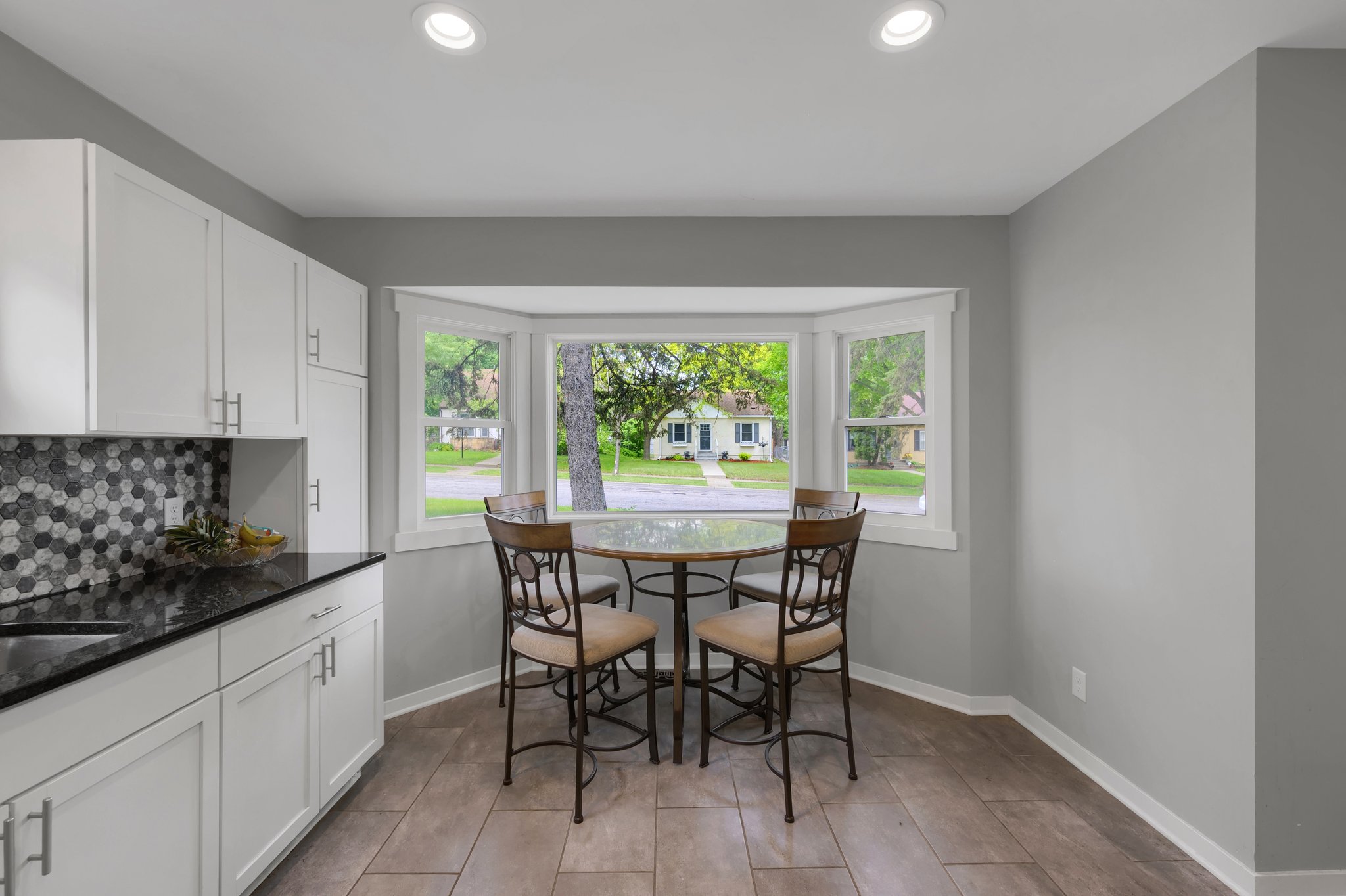 1454 Maywood St N, St Paul, MN 55117, USA Photo 6