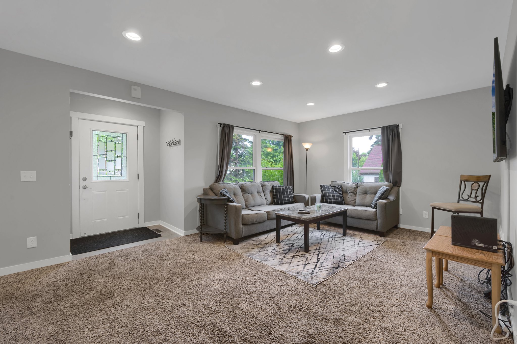 1454 Maywood St N, St Paul, MN 55117, USA Photo 4
