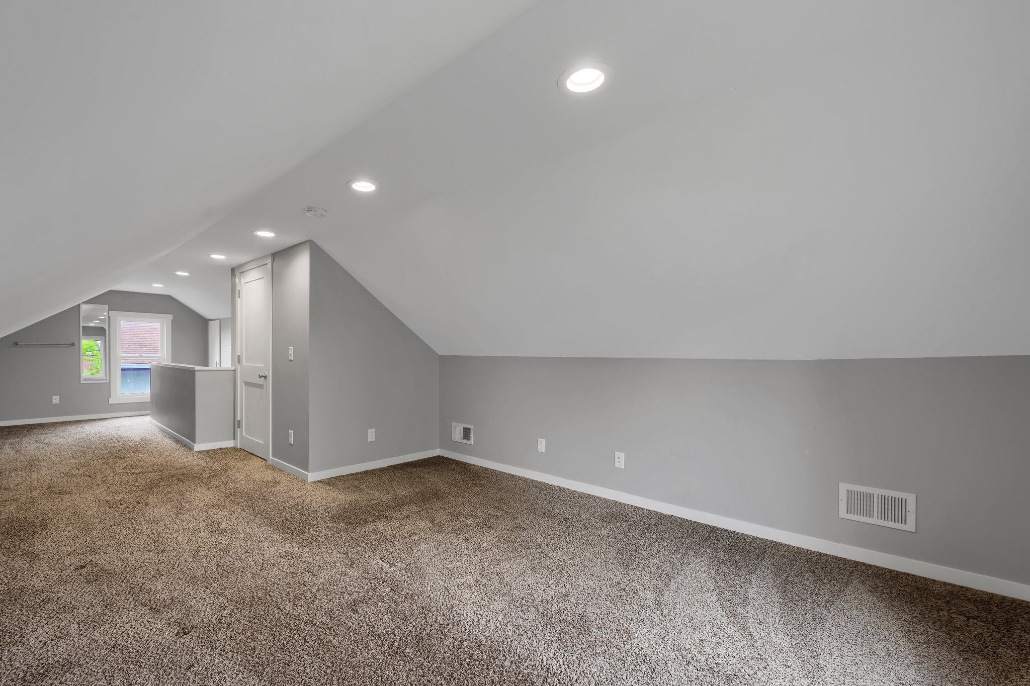 1454 Maywood St N, St Paul, MN 55117, USA Photo 12