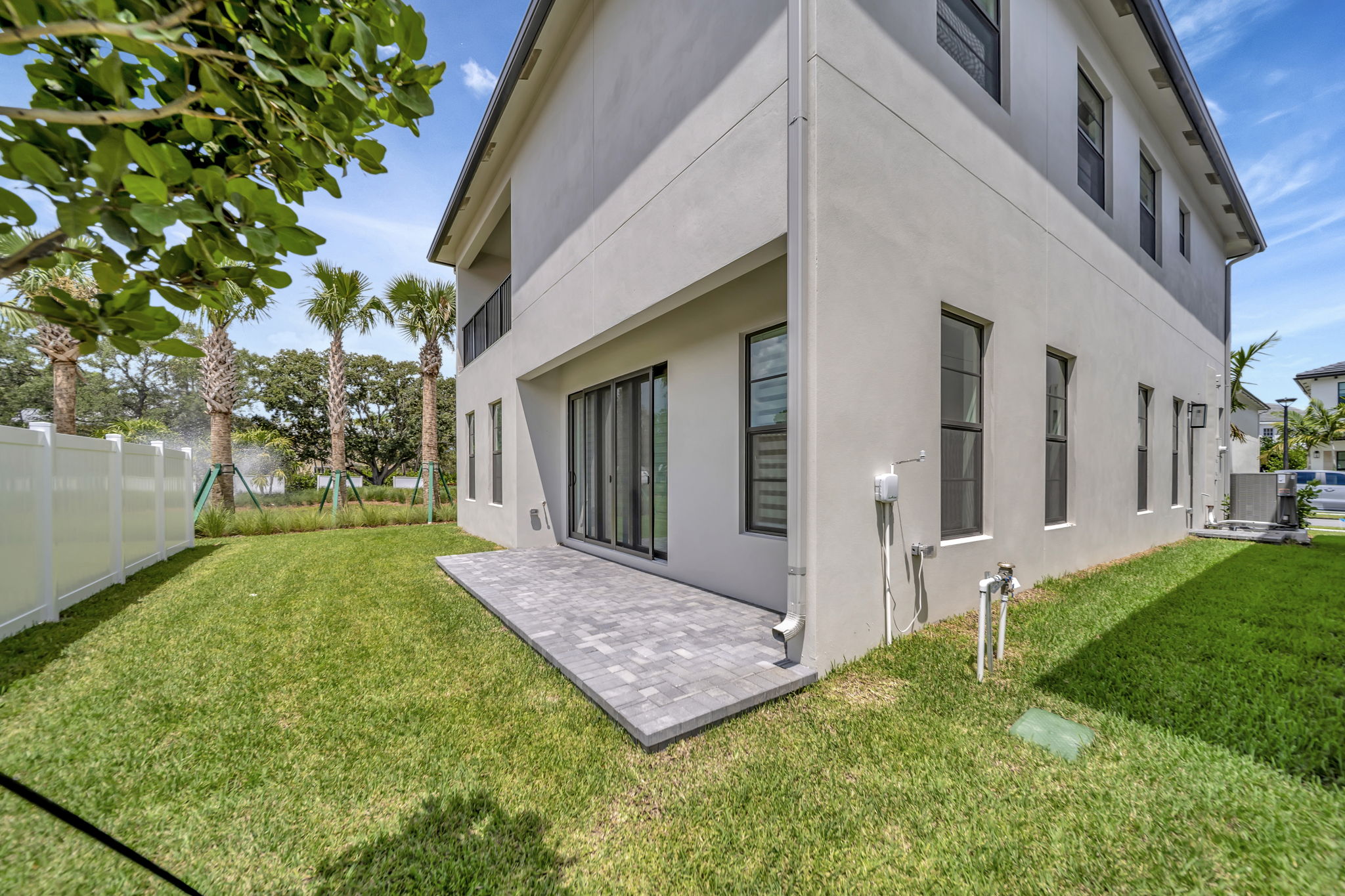 1720 SW 35th Ave, Fort Lauderdale, FL 33312, US Photo 12