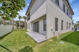 1720 SW 35th Ave, Fort Lauderdale, FL 33312, US Photo 11