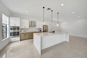 1720 SW 35th Ave, Fort Lauderdale, FL 33312, US Photo 37