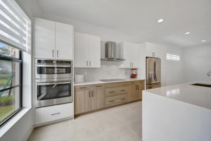 1720 SW 35th Ave, Fort Lauderdale, FL 33312, US Photo 38