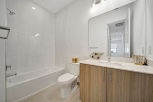 1720 SW 35th Ave, Fort Lauderdale, FL 33312, US Photo 65