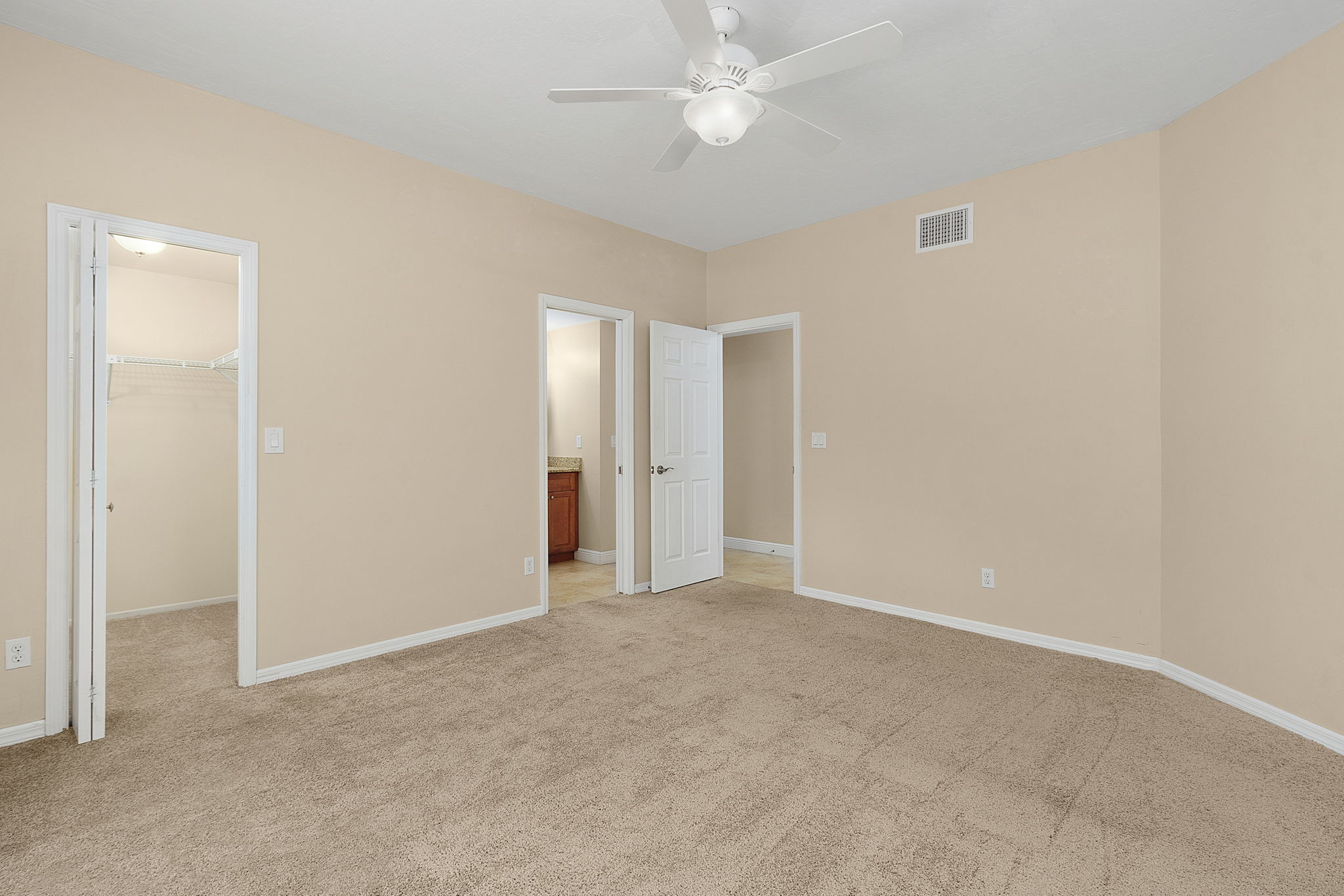 14540 Summerlin Trace Ct, Fort Myers, FL 33919, USA Photo 11