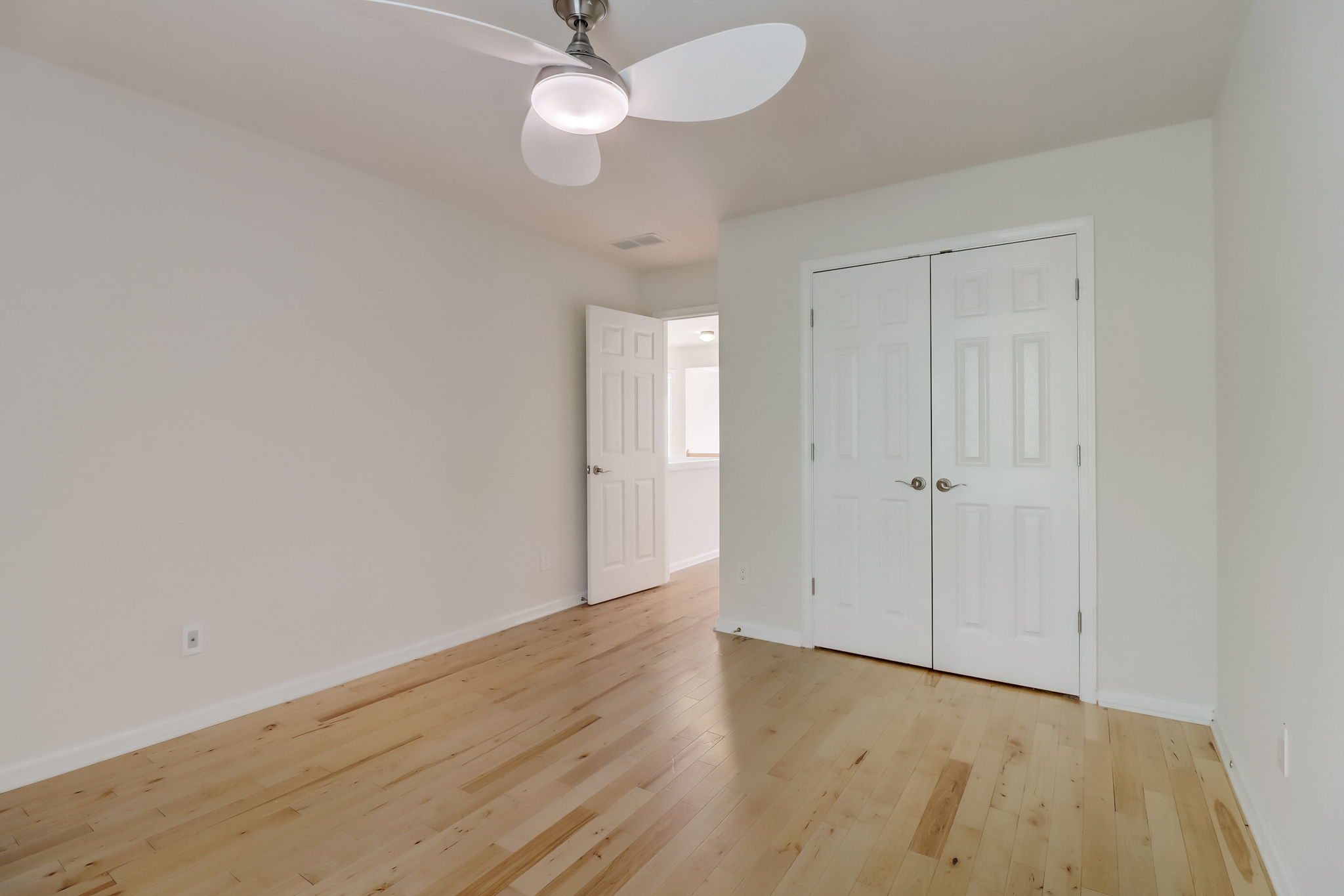 Eastham Dr-029