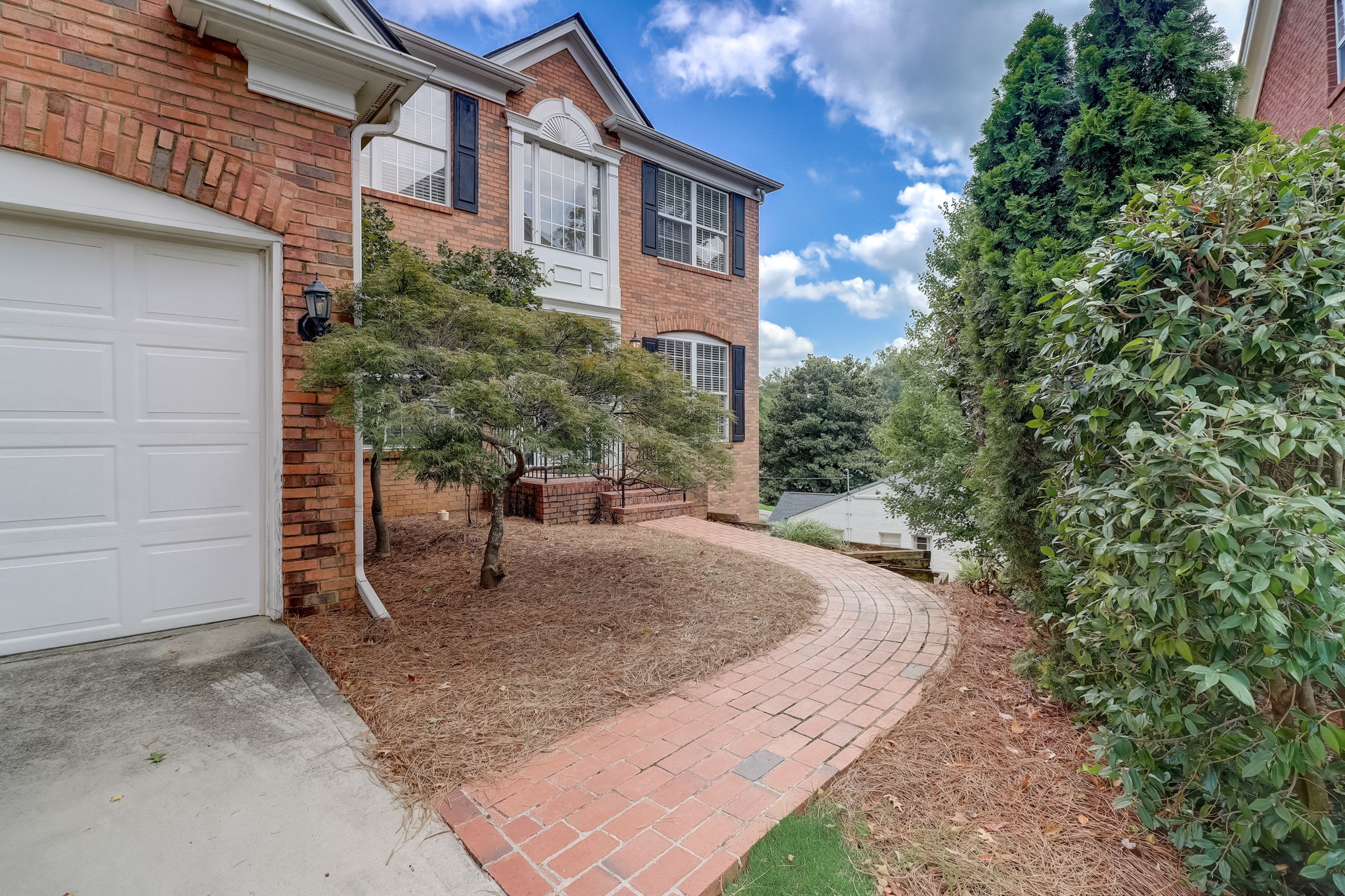 Eastham Dr-003