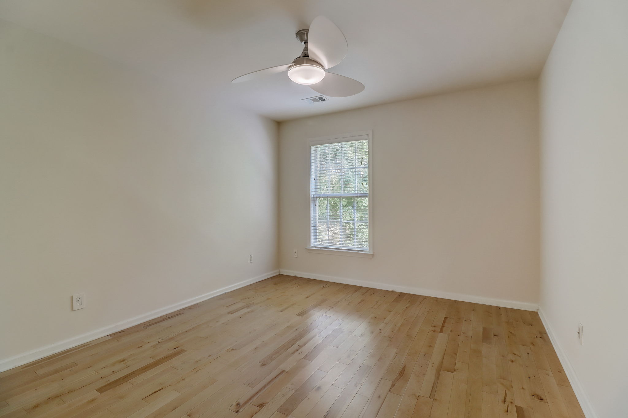 Eastham Dr-027