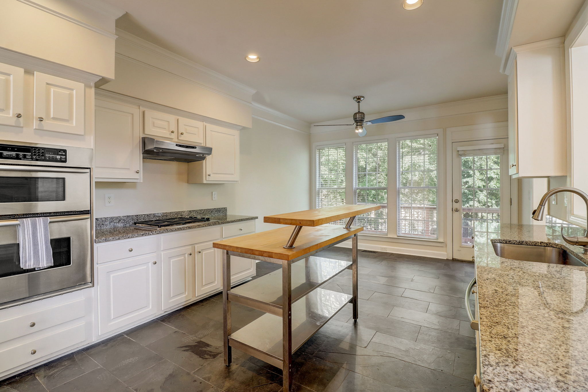 Eastham Dr-014