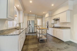 Eastham Dr-016
