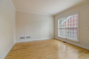 Eastham Dr-007