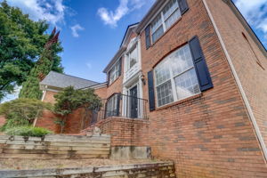 Eastham Dr-055