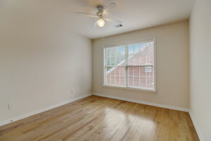 Eastham Dr-018