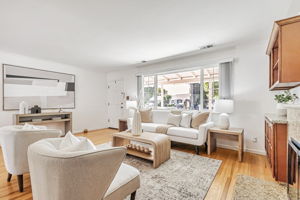 012_14555 Nelson Way