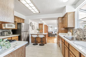 017_14555 Nelson Way