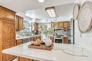 018_14555 Nelson Way