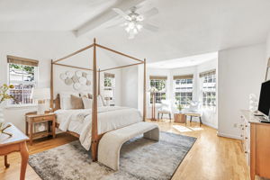 041_14555 Nelson Way