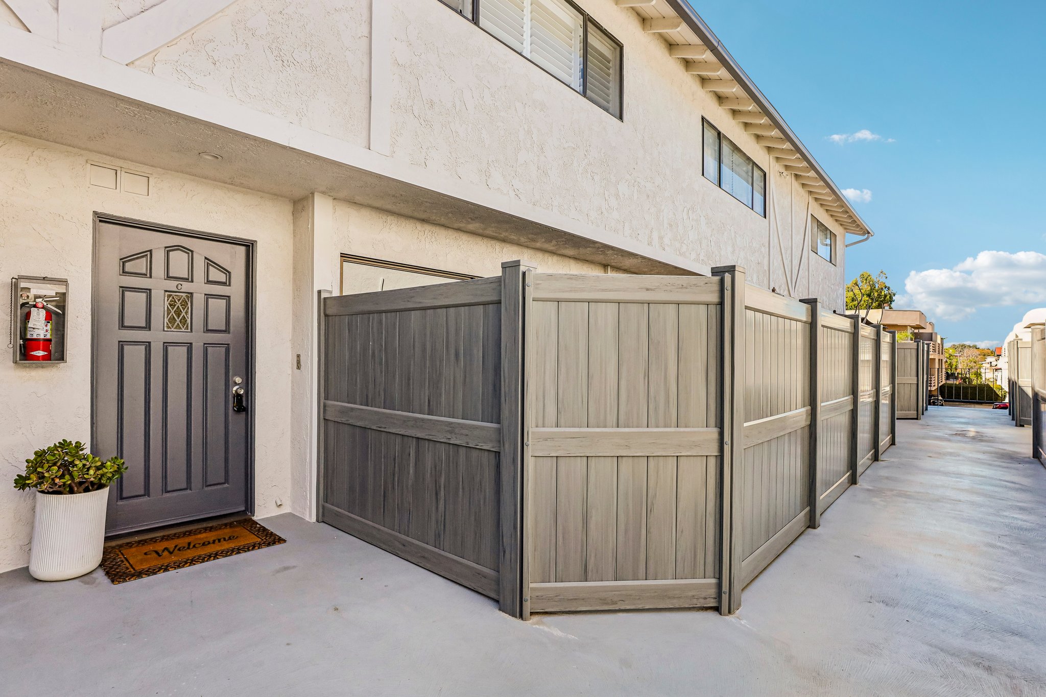 Manhattan Beach Blvd C-S1510-004.jpg