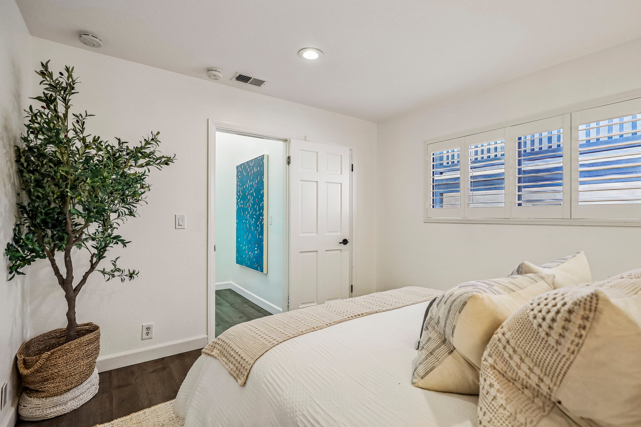 Manhattan Beach Blvd C-S1510-016.jpg
