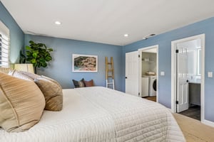 Manhattan Beach Blvd C-S1510-020.jpg
