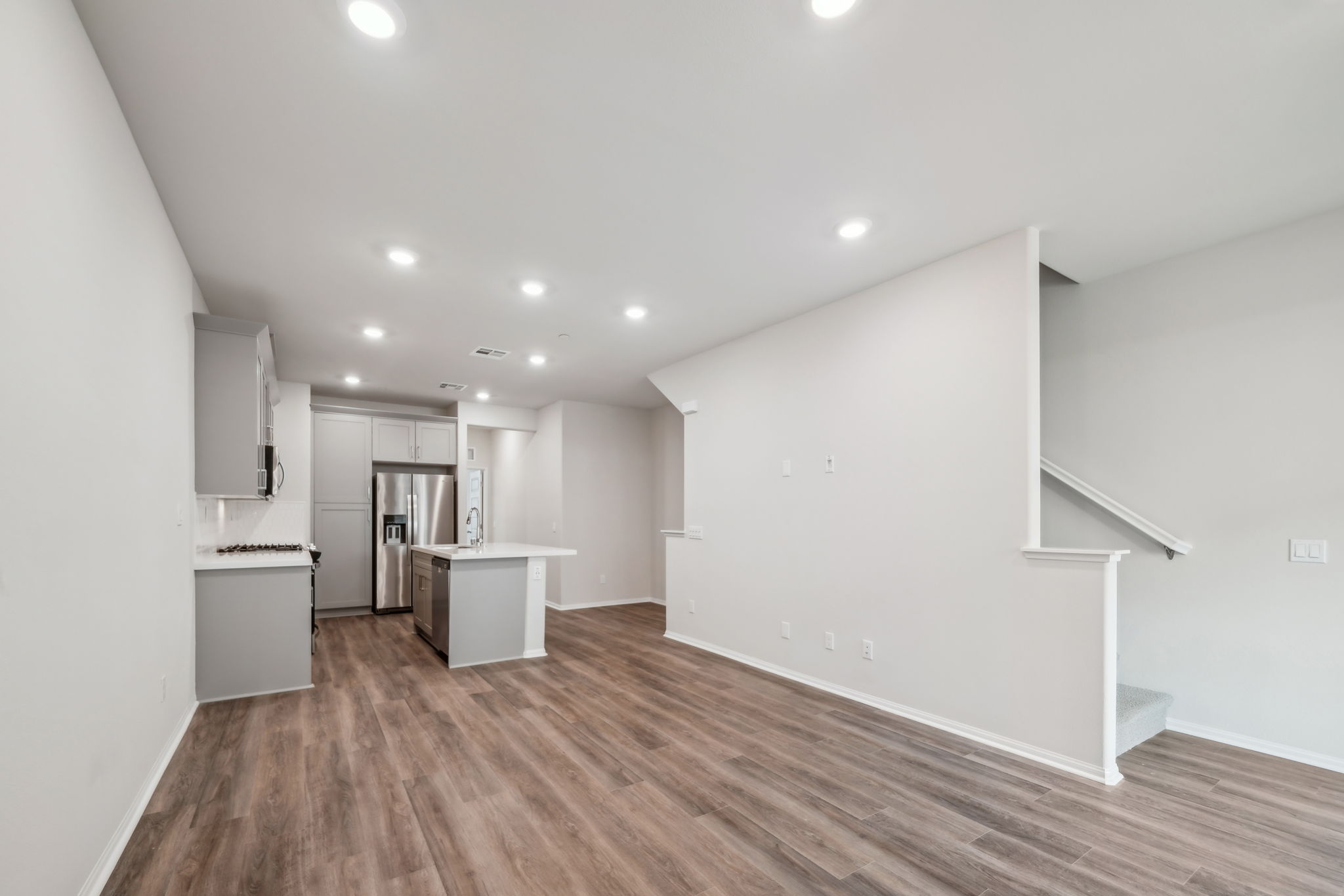 SoCal - Stratus - 1456 Stratus Dr, Pomona, CA 91768 - 009
