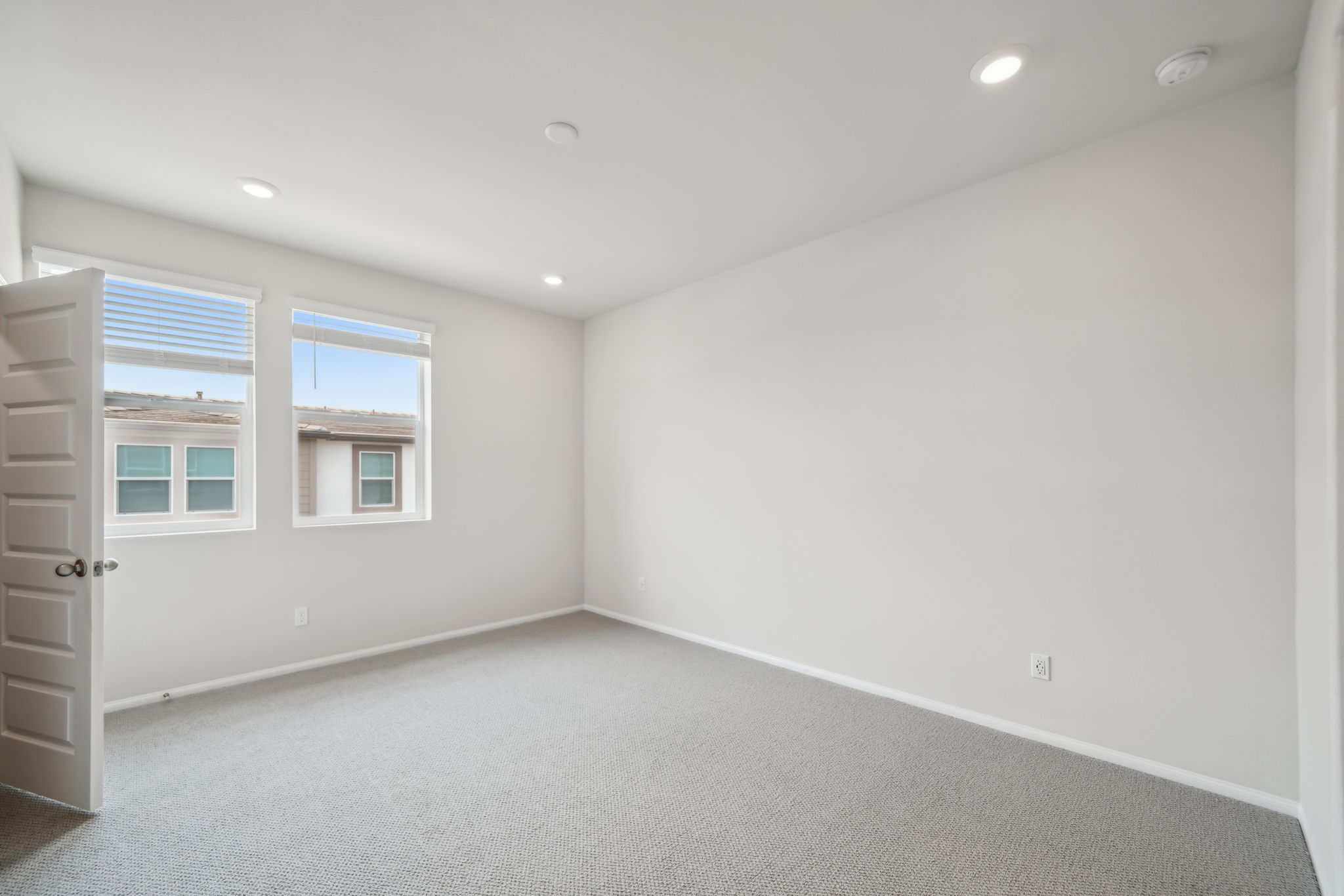 SoCal - Stratus - 1456 Stratus Dr, Pomona, CA 91768 - 025