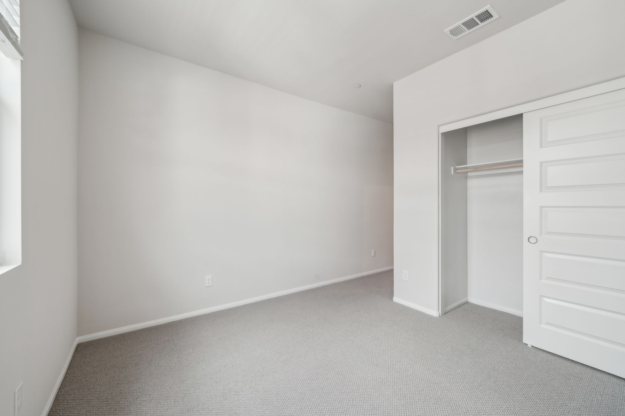 SoCal - Stratus - 1456 Stratus Dr, Pomona, CA 91768 - 044