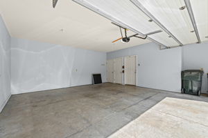  Photo 35