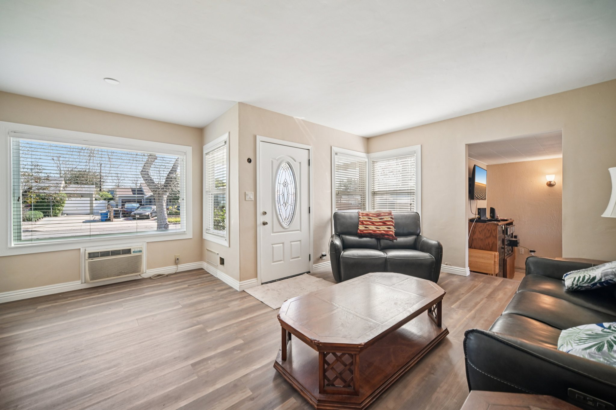 N Rose St-S3101-005.jpg