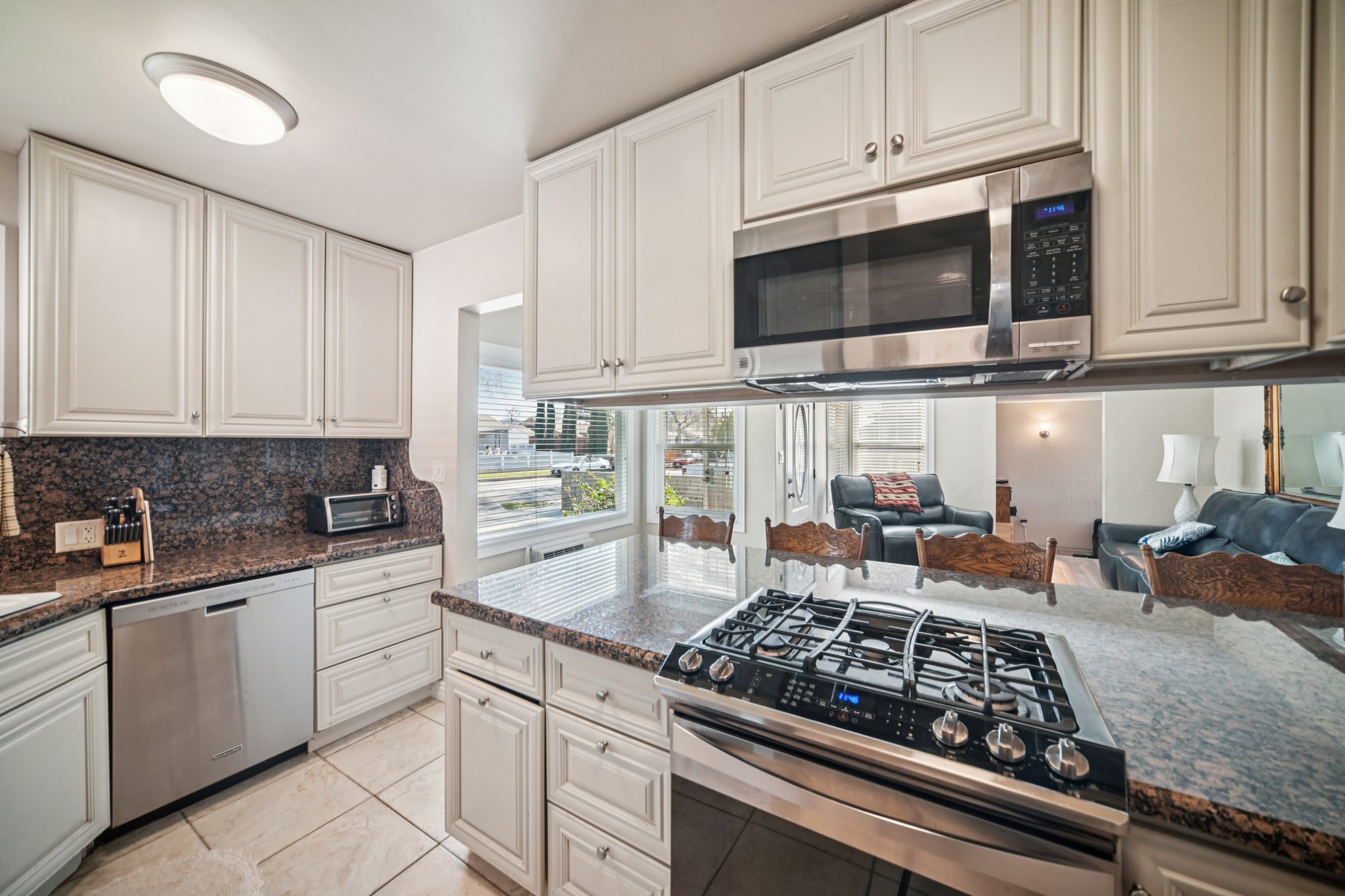 N Rose St-S3101-010.jpg